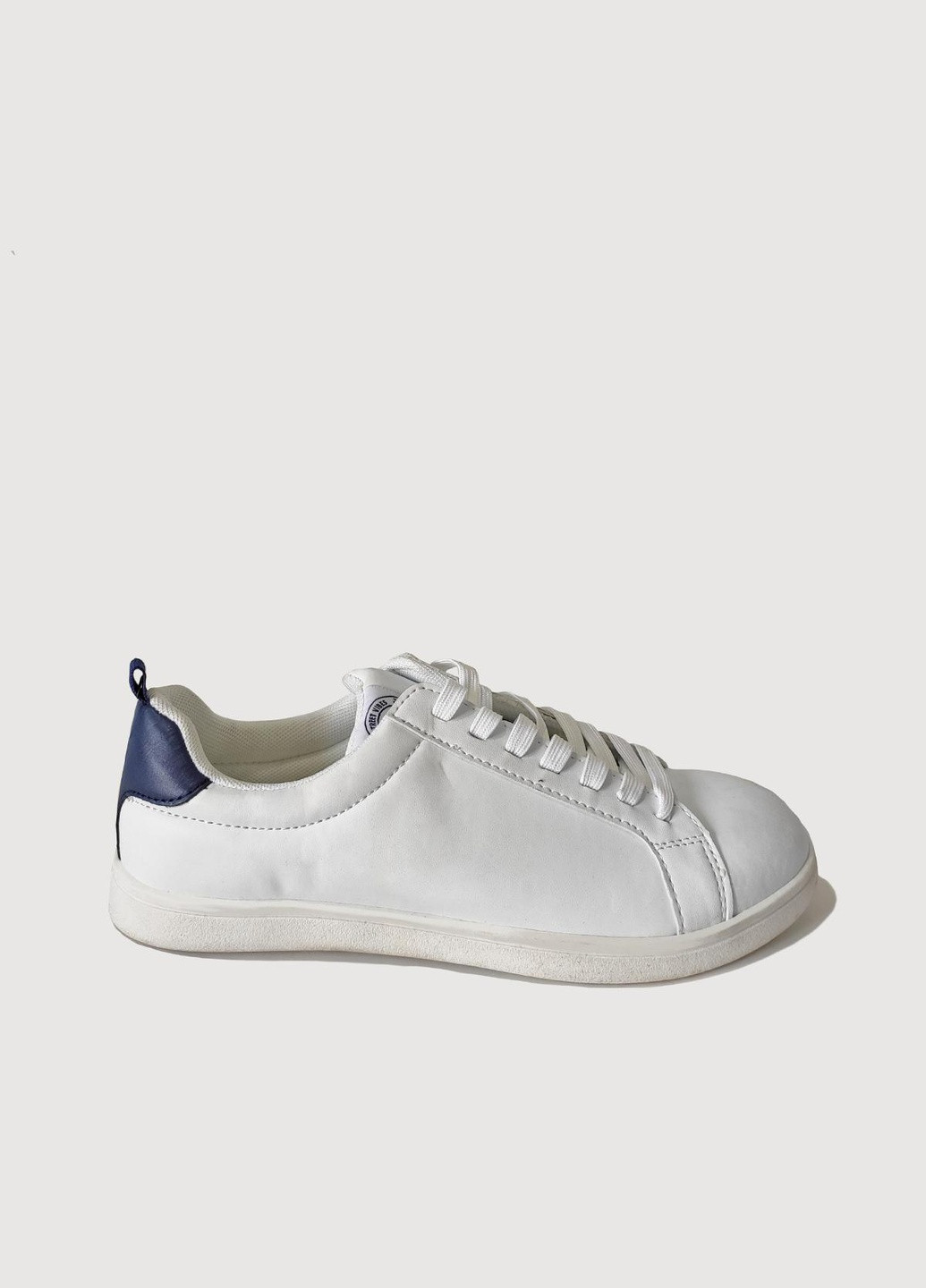 Білі кросівки H&M