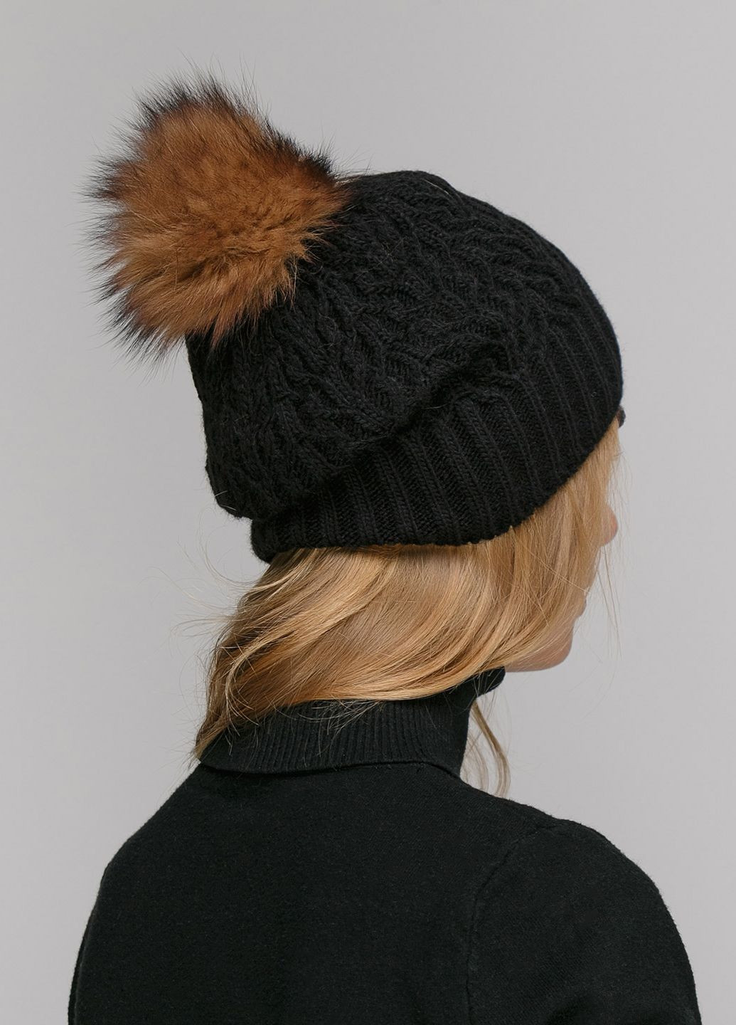 Зимова жіноча тепла шапка на флісовій підкладці 550693 Merlini (249643242)
