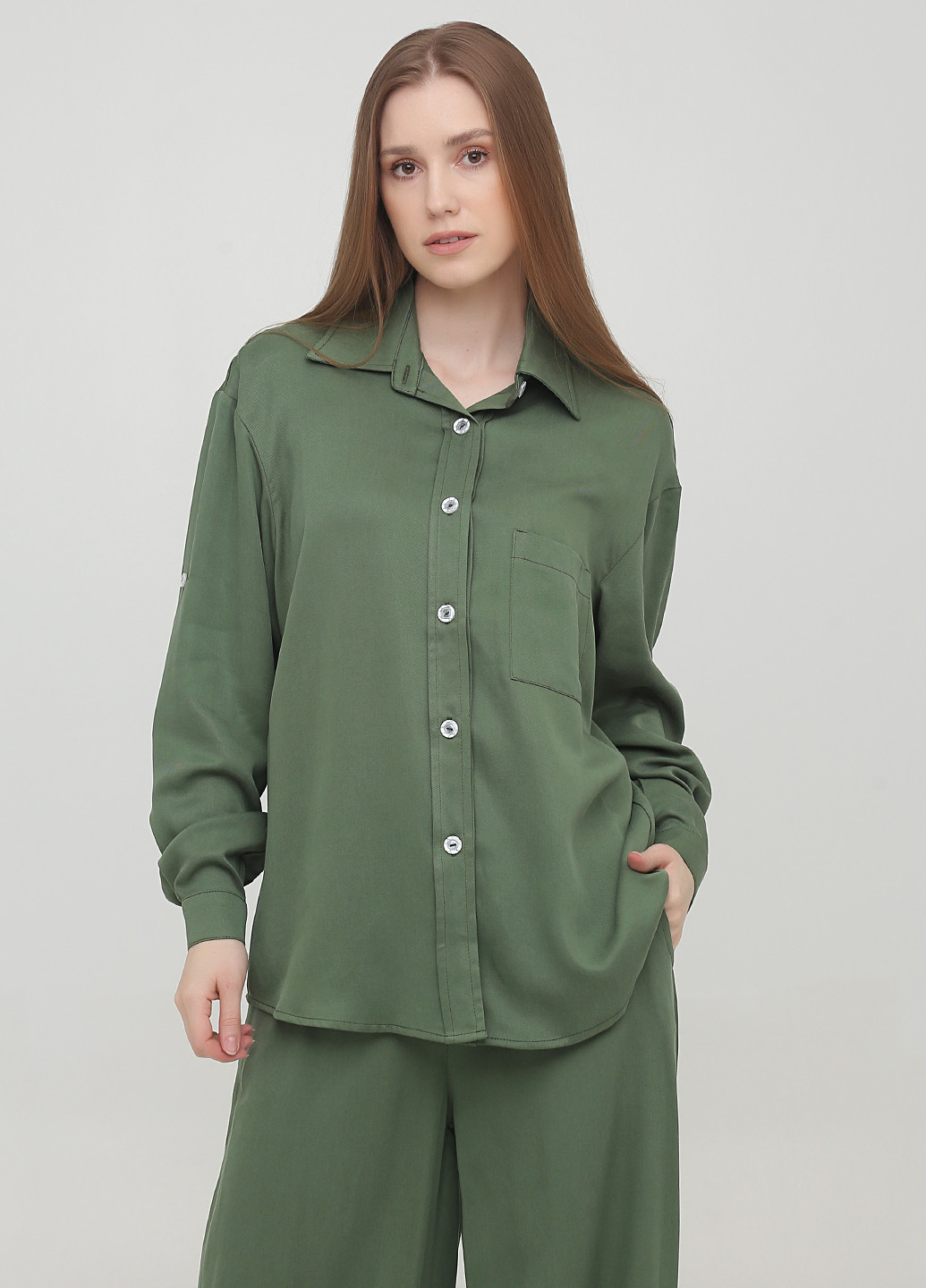 Темно-зеленая кэжуал рубашка однотонная LAGURA