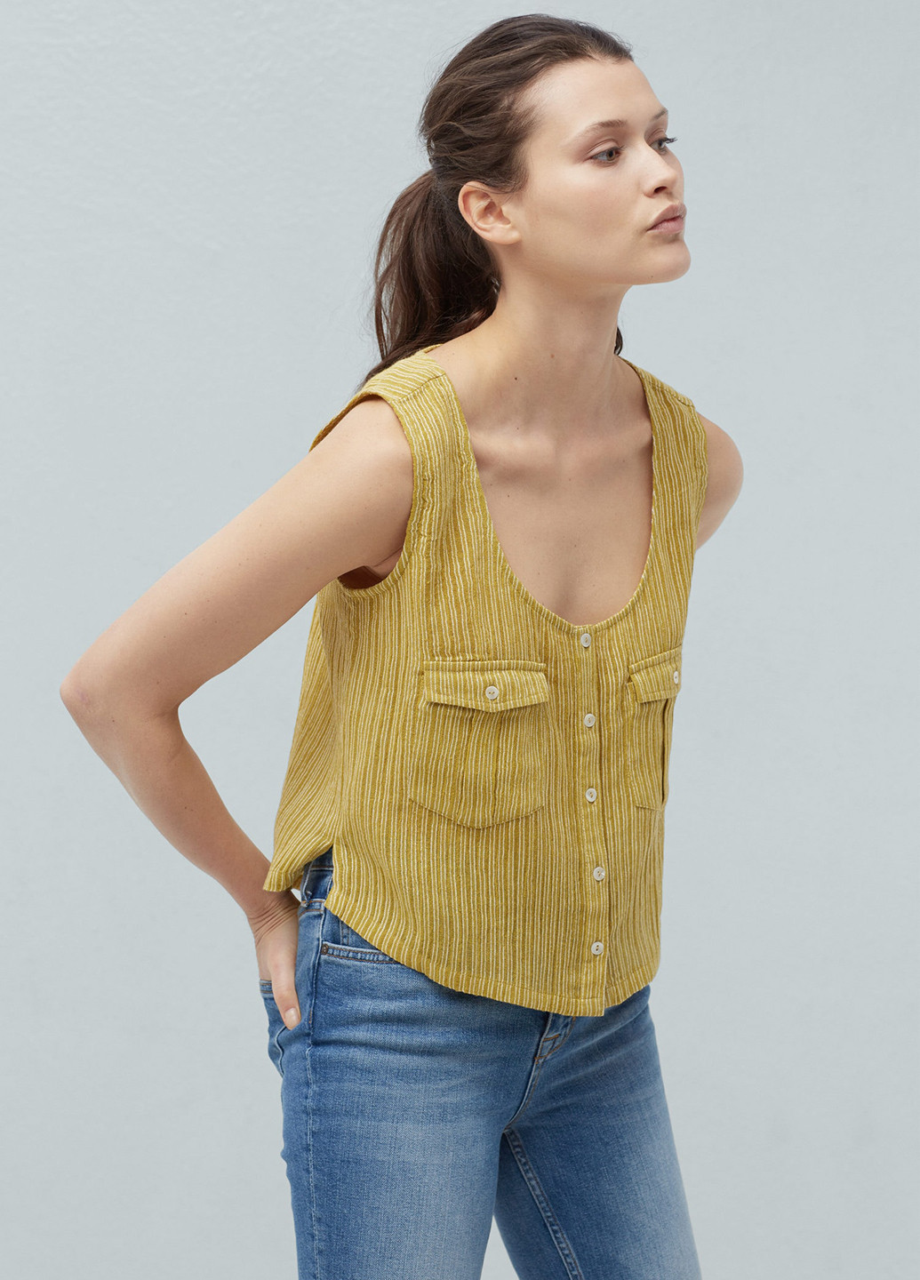 Лаймовая летняя блуза Mango
