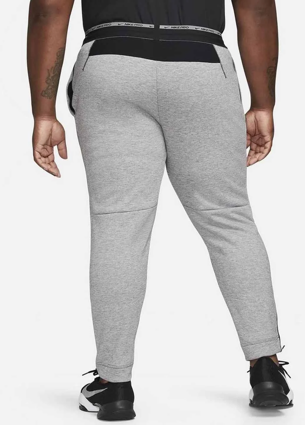 Серые спортивные демисезонные джоггеры брюки Nike