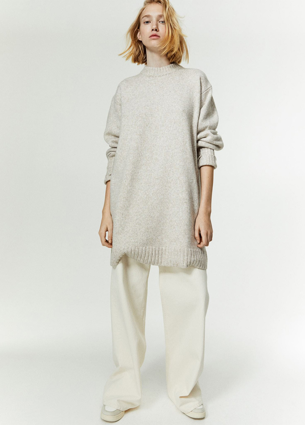 Светло-бежевое кэжуал платье платье-свитер H&M меланжевое