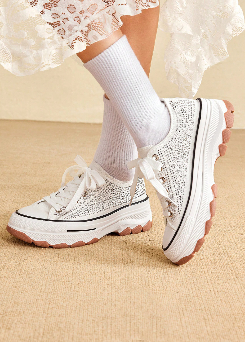 Кроссовки SHEIN белые демисезоны (337833374)