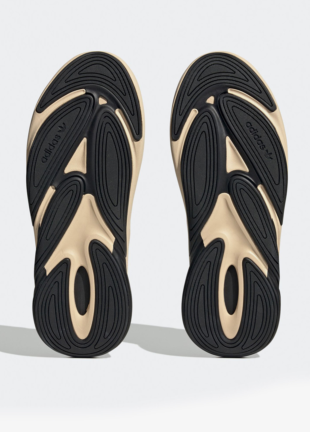 Бежеві всесезонні кросівки adidas OZELIA ORIGINALS