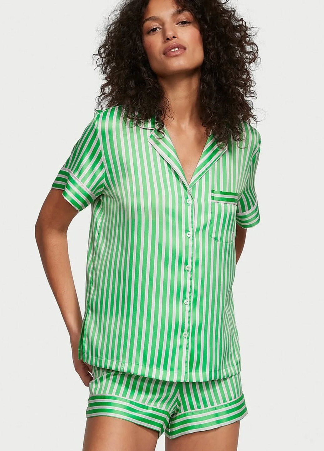 Зеленая всесезон пижама (рубашка, шорти) рубашка + шорты Victoria's Secret