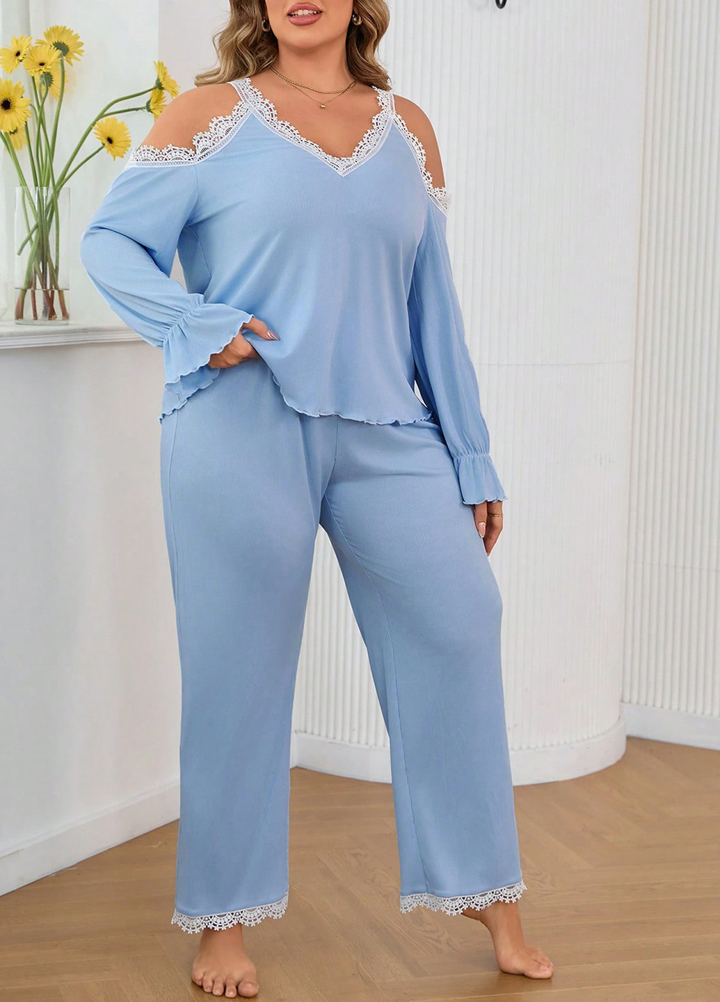 Голубая всесезон пижама (лонгслив, брюки) лонгслив + брюки SHEIN
