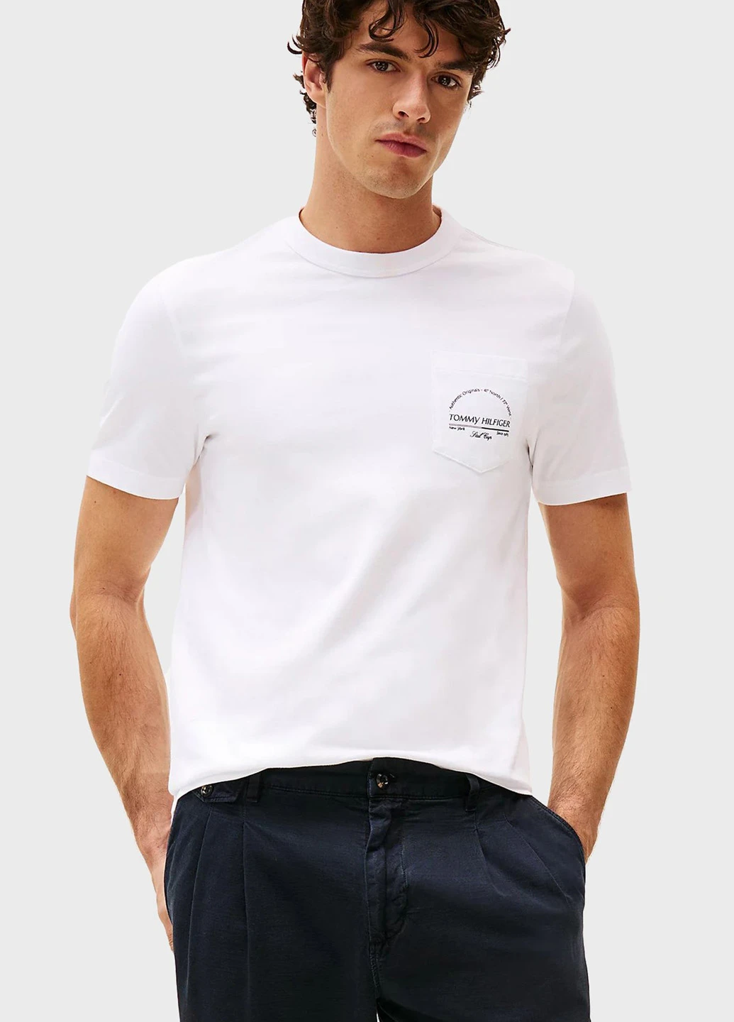 Біла футболка Tommy Hilfiger