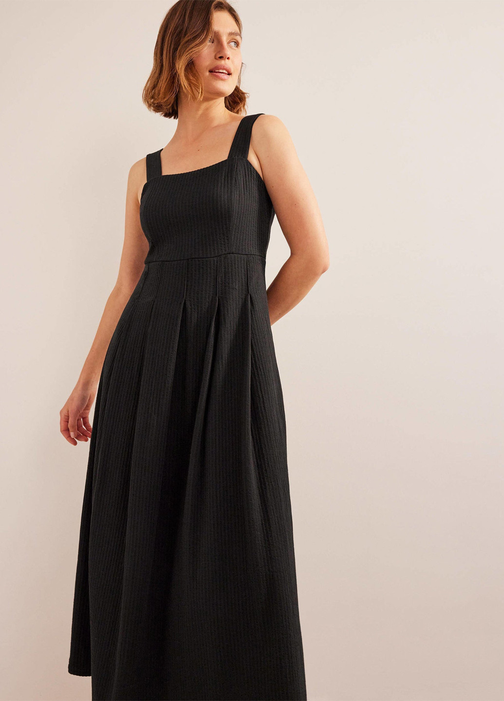 Черное кэжуал платье Boden однотонное