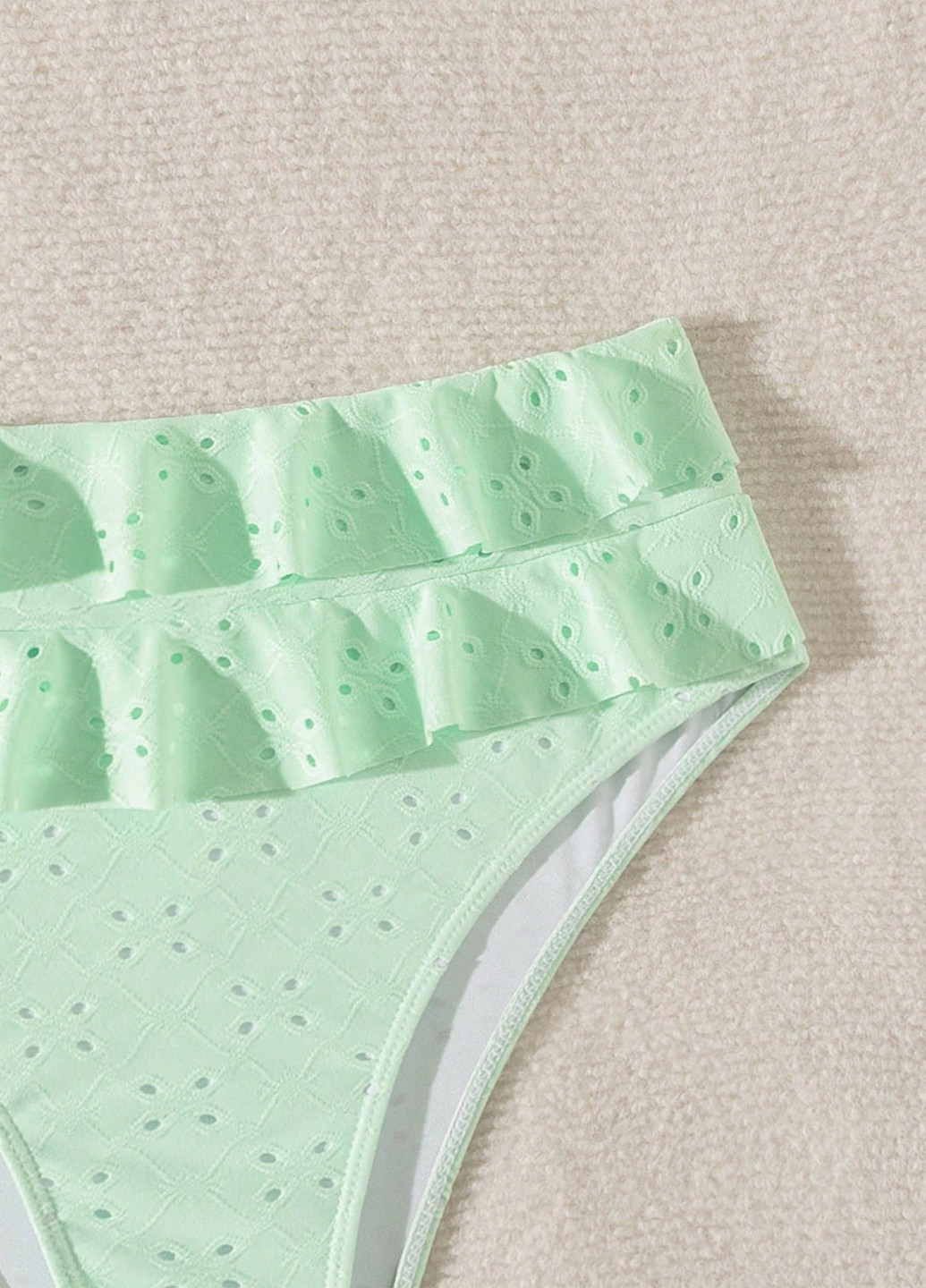 Мятные купальные трусики-плавки однотонные SHEIN