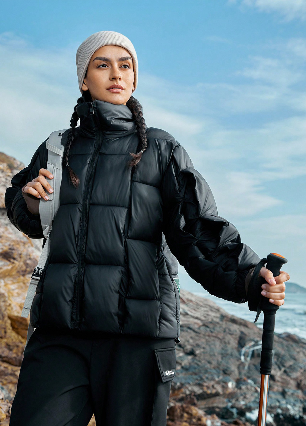 Черная демисезонная куртка SHEIN