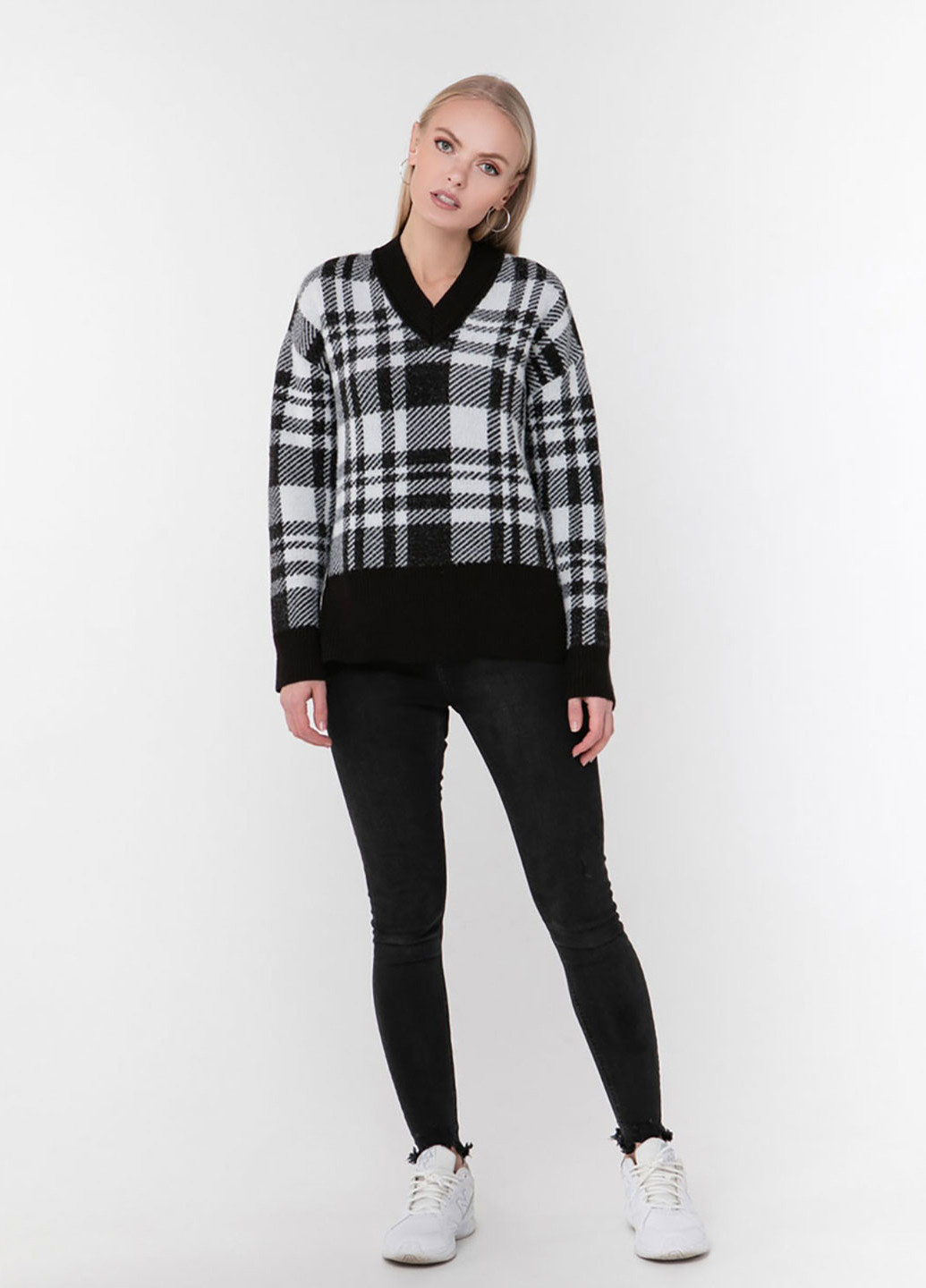Черно-белый демисезонный пуловер пуловер Sewel