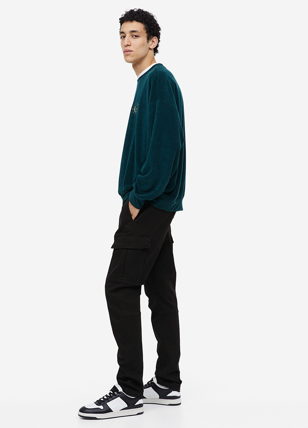 Черные джинсовые демисезонные карго брюки H&M