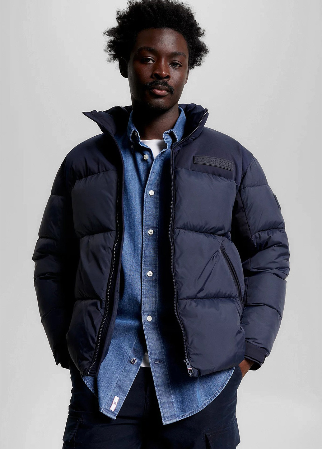 Темно-синяя зимняя куртка Tommy Hilfiger