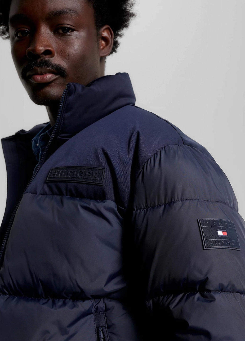 Темно-синяя зимняя куртка Tommy Hilfiger