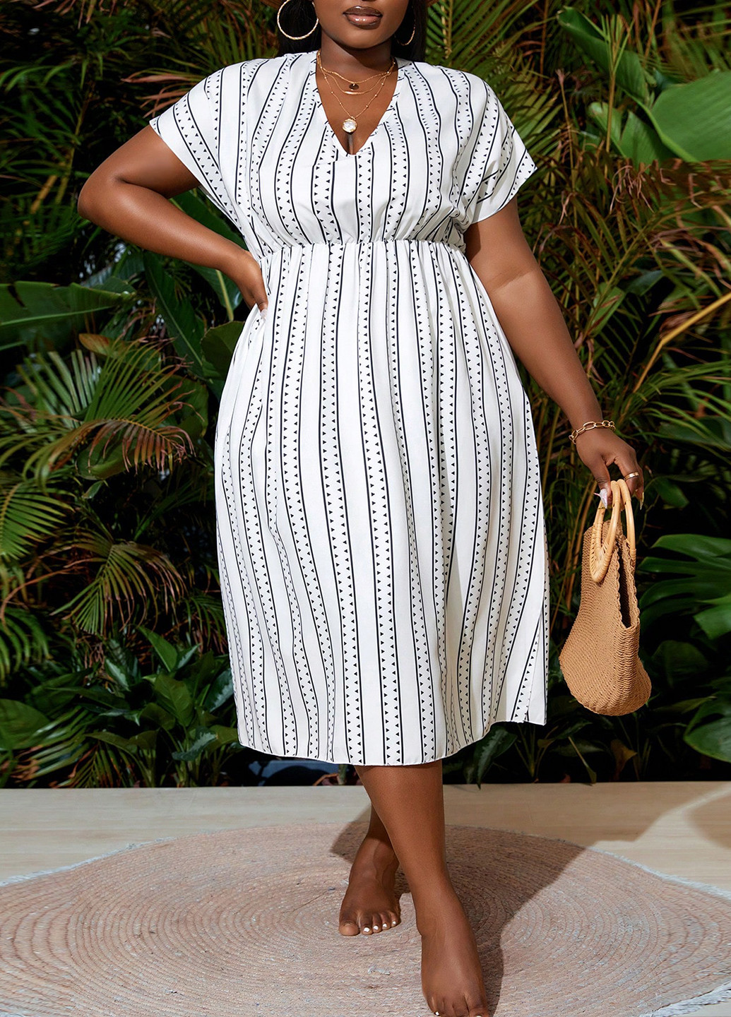 Білий кежуал, пляжна сукня кльош SHEIN в смужку