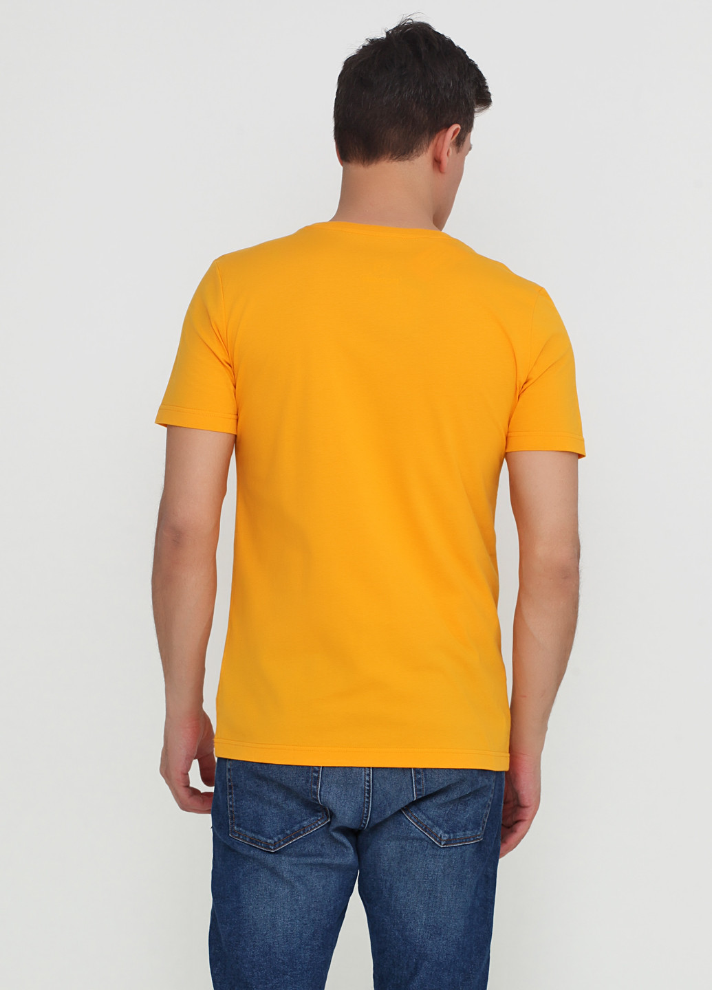 Желтая футболка Power