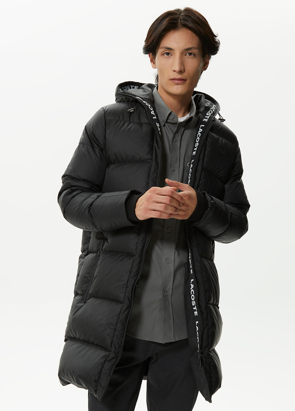 Черная зимняя куртка Lacoste