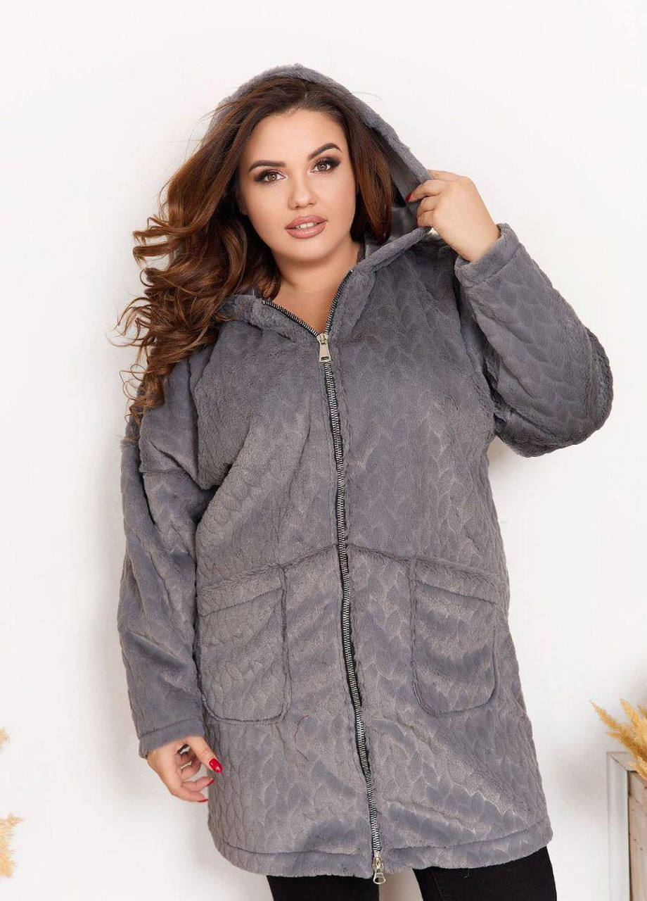 Серая женская удлиненная меховая курточка серого цвета р.60 375614 New Trend