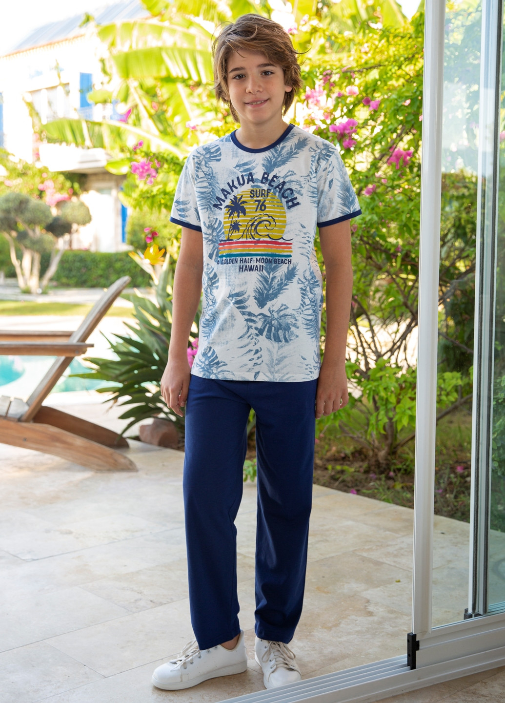 Синий летний комплект (футболка, брюки) ELSIMA