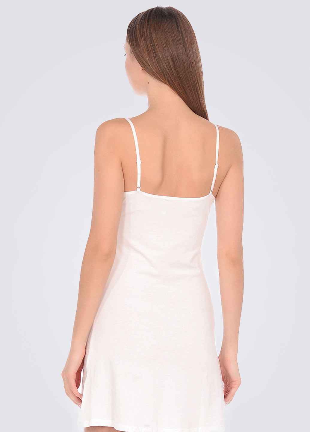 Белое кэжуал трикотажное платье комбинация платье-комбинация Doreanse однотонное