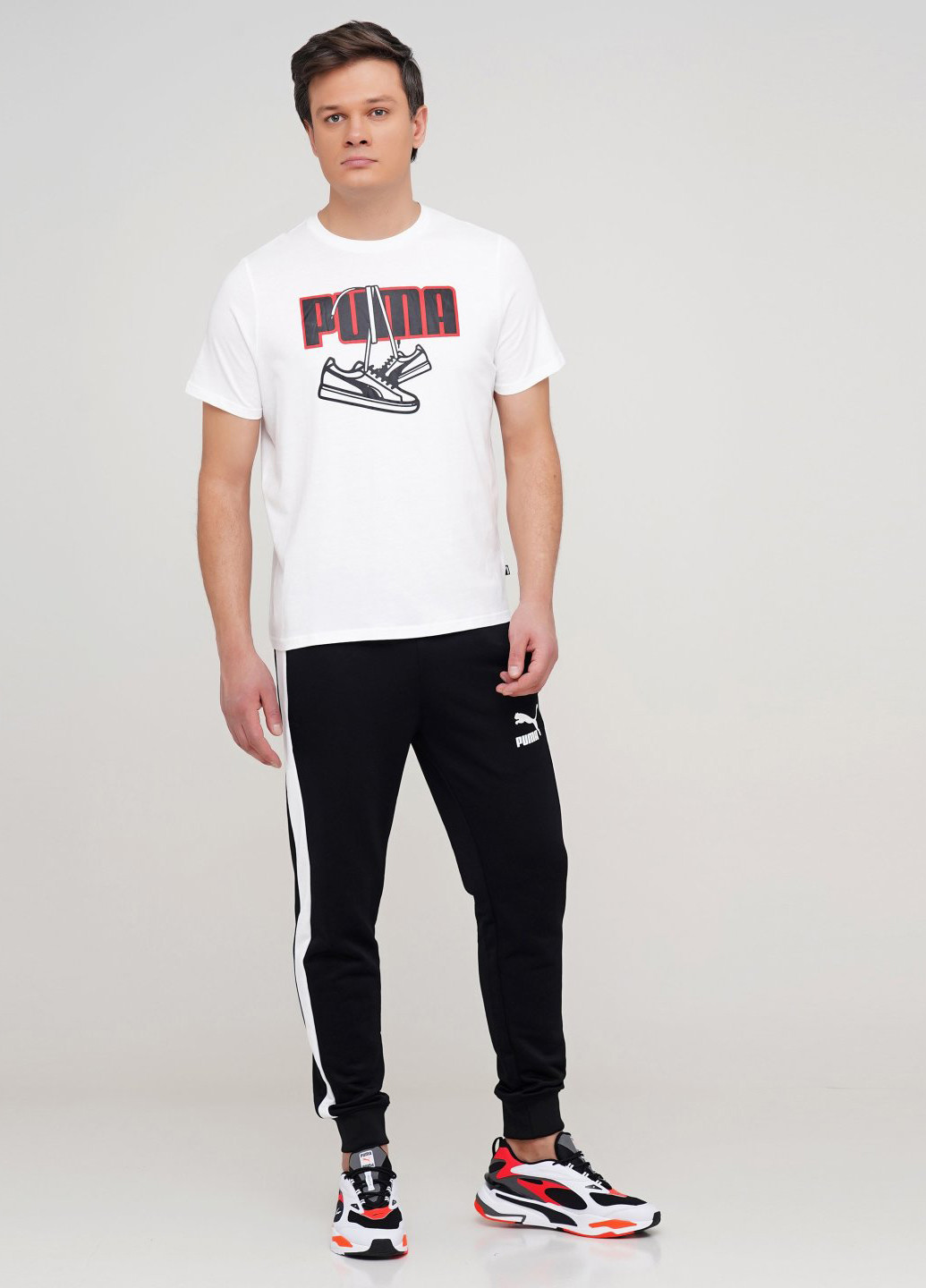 Белая футболка Puma Sneaker Inspired Tee