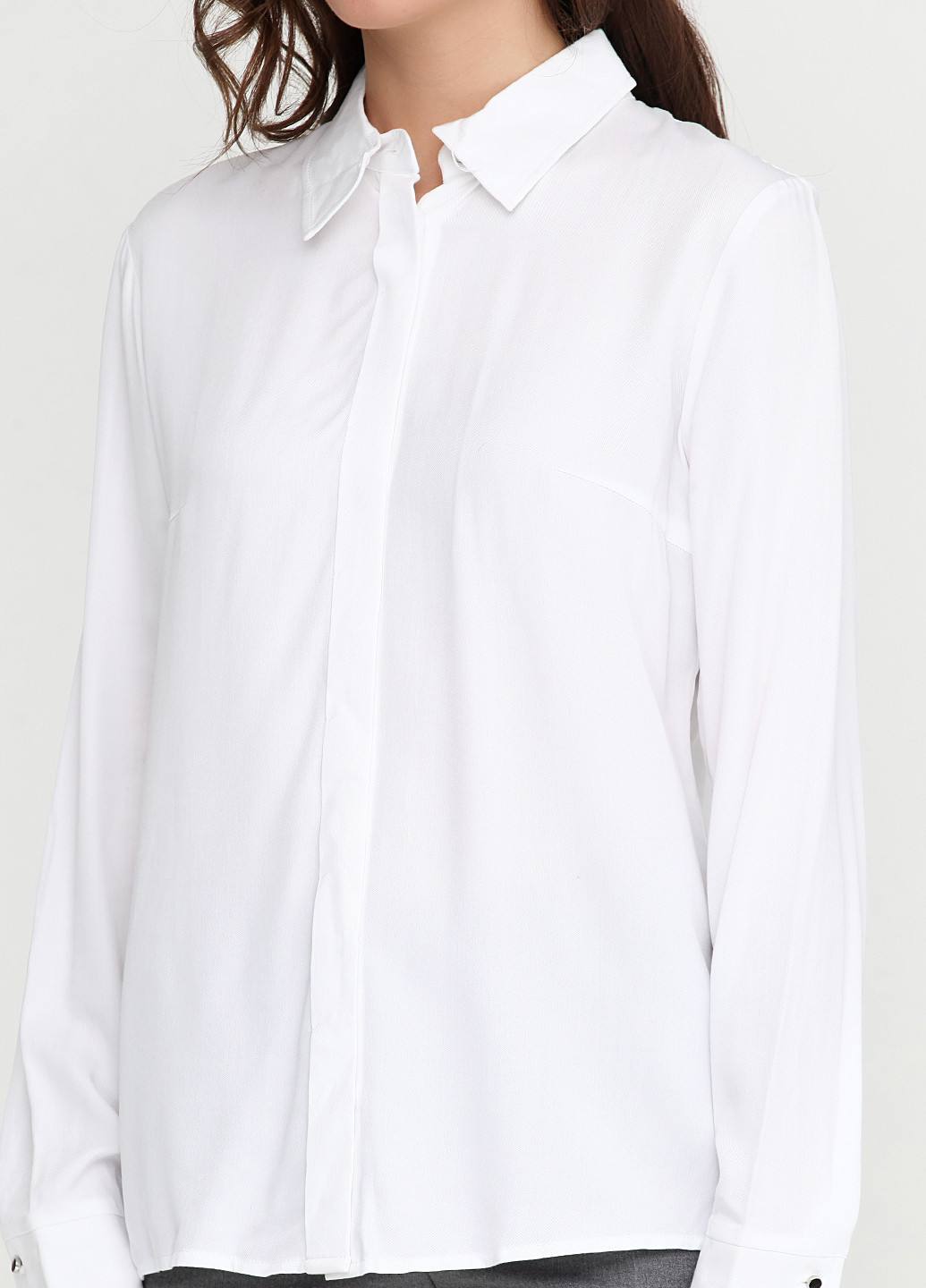Белая демисезонная блуза Femme