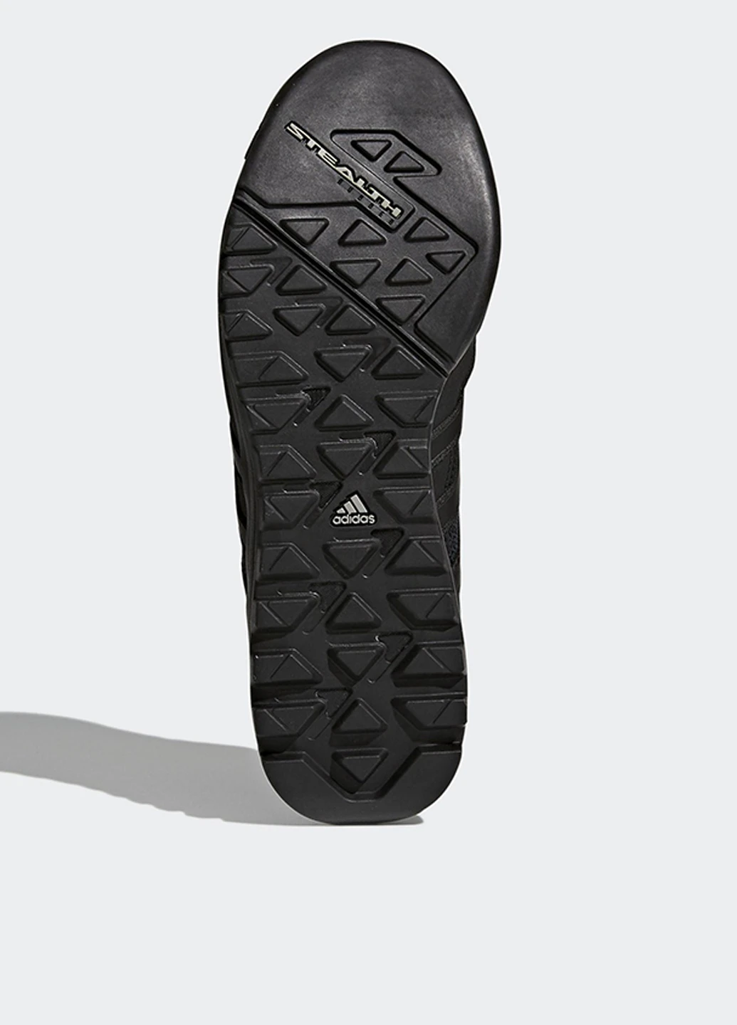 Черные демисезонные кроссовки adidas
