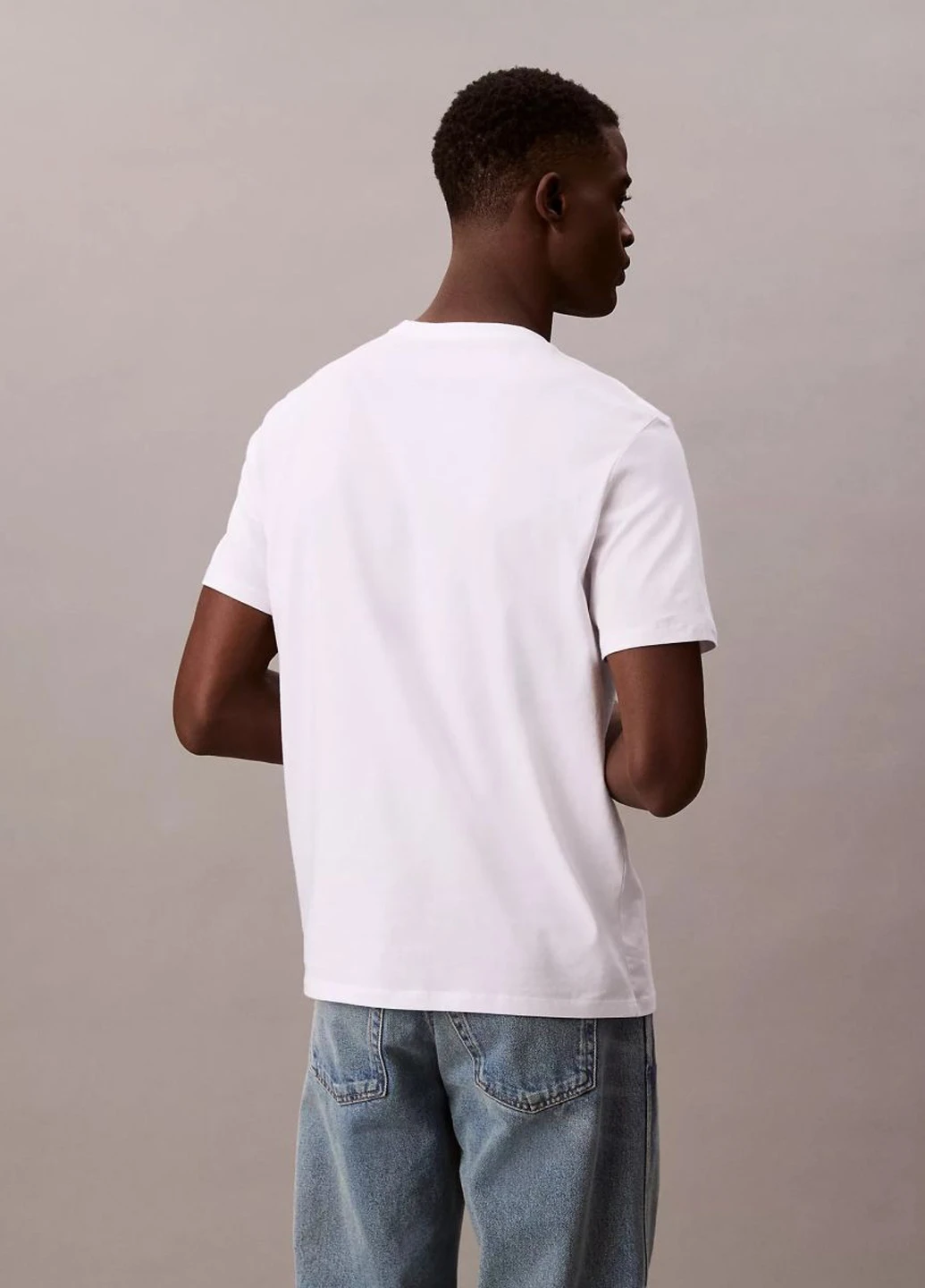 Белая футболка Calvin Klein