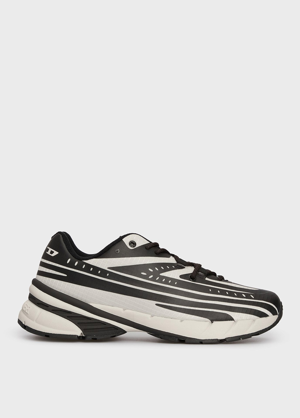 Черно-белые всесезонные кроссовки Diesel