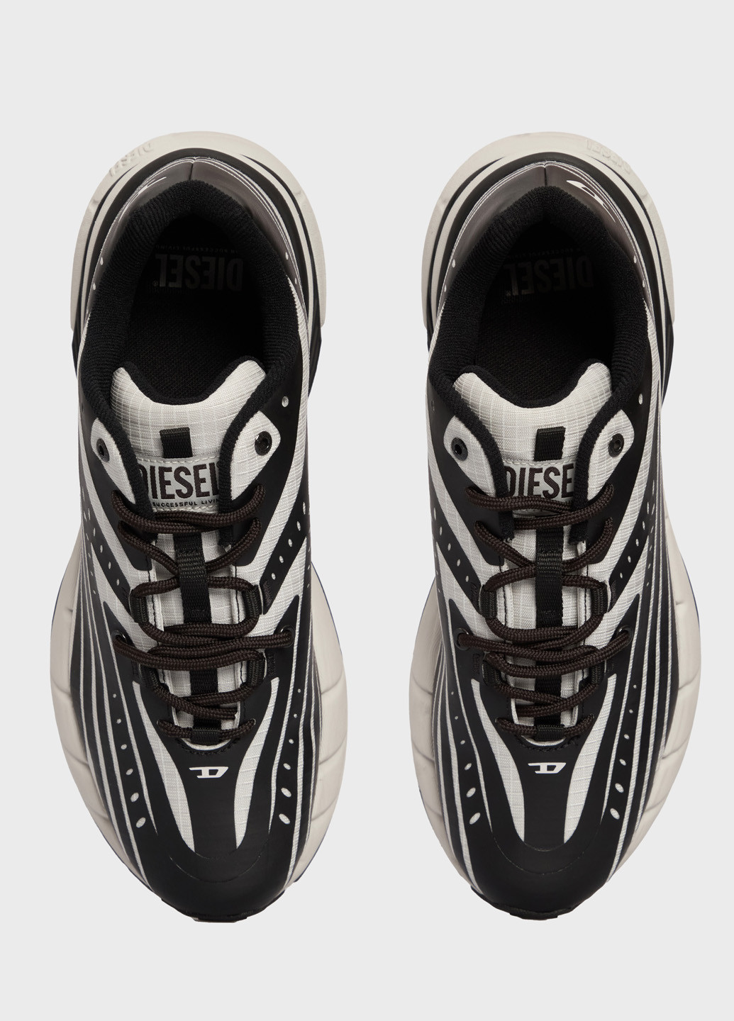 Черно-белые всесезонные кроссовки Diesel