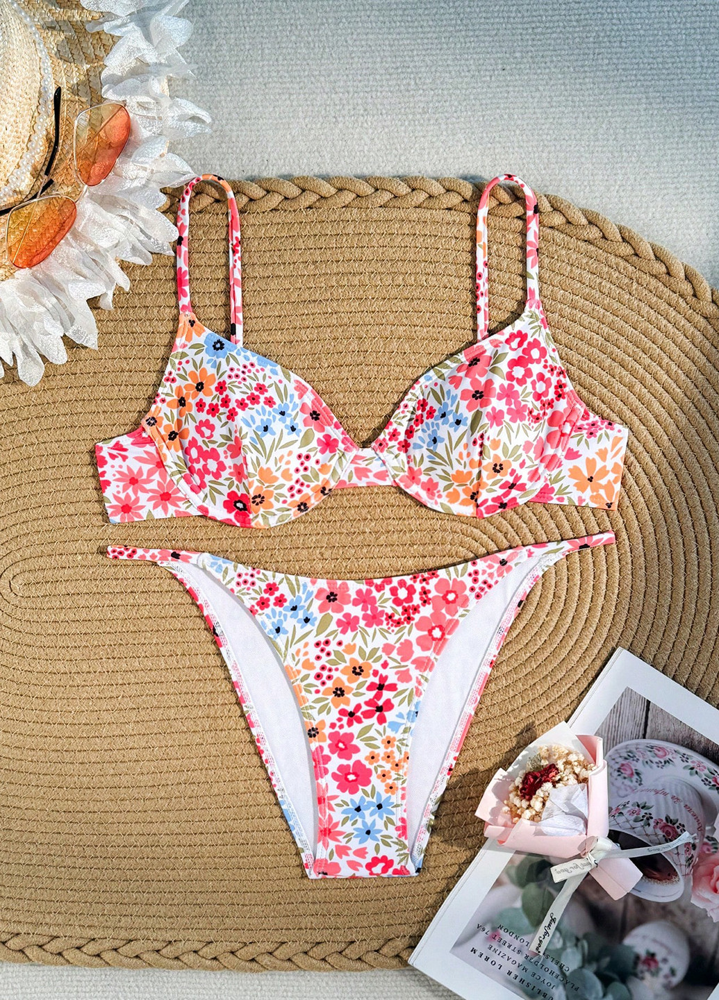 Белый летний купальник ( лиф, трусы) раздельный SHEIN