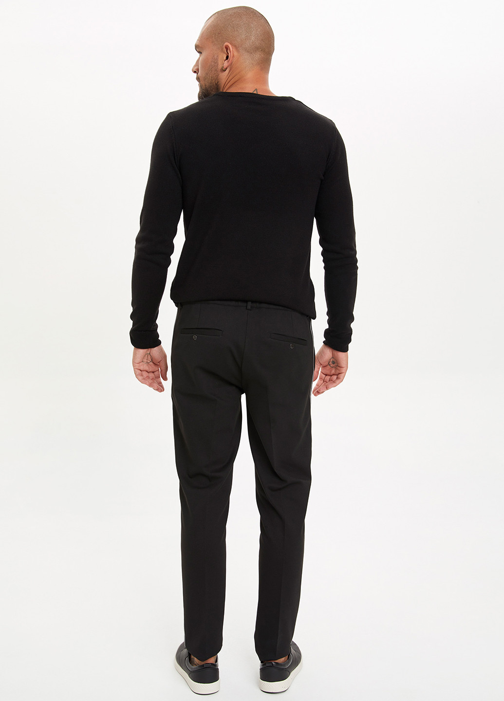 Черные классические демисезонные прямые брюки DeFacto