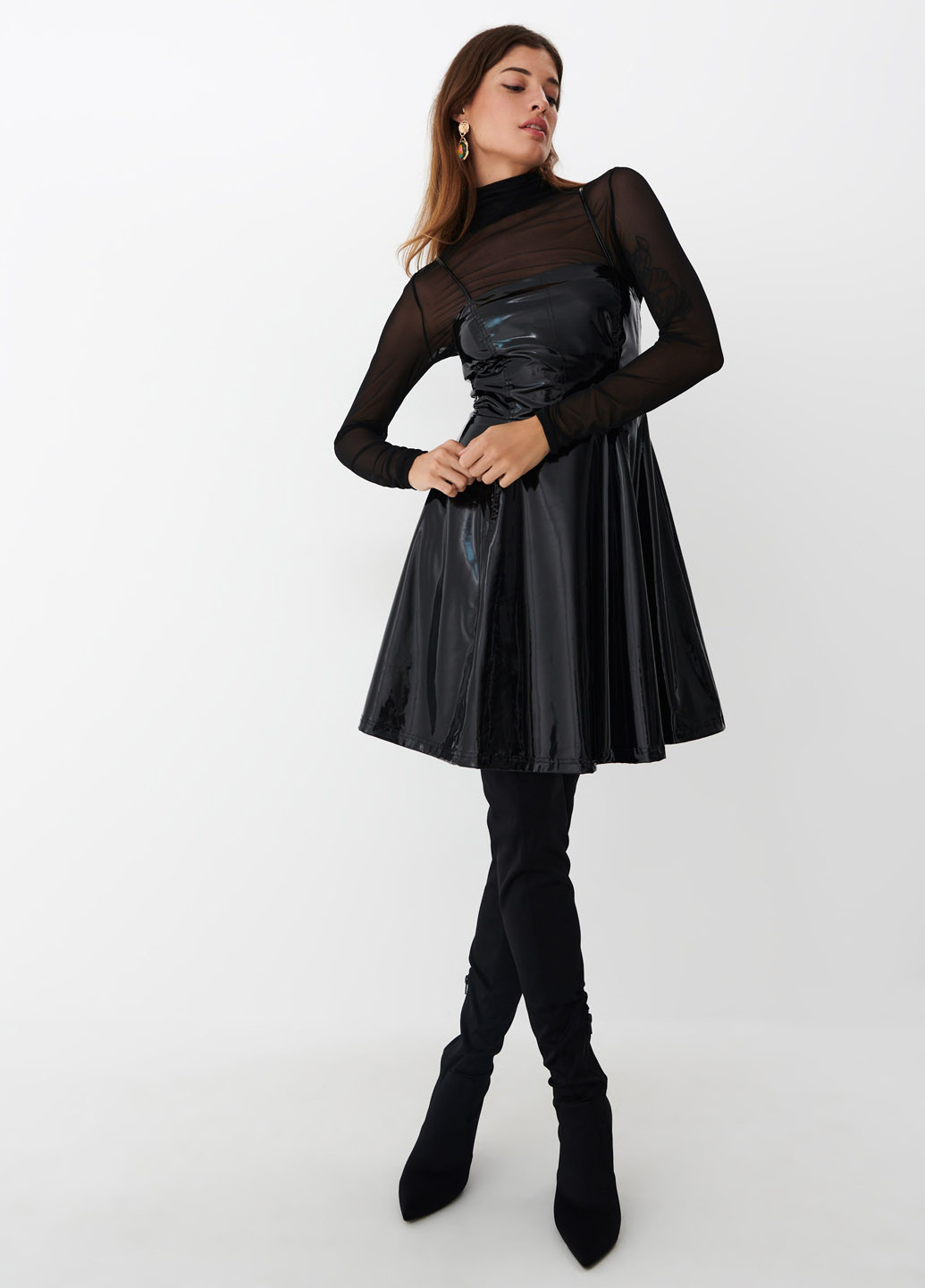Чорна кежуал сукня кльош Mohito однотонна