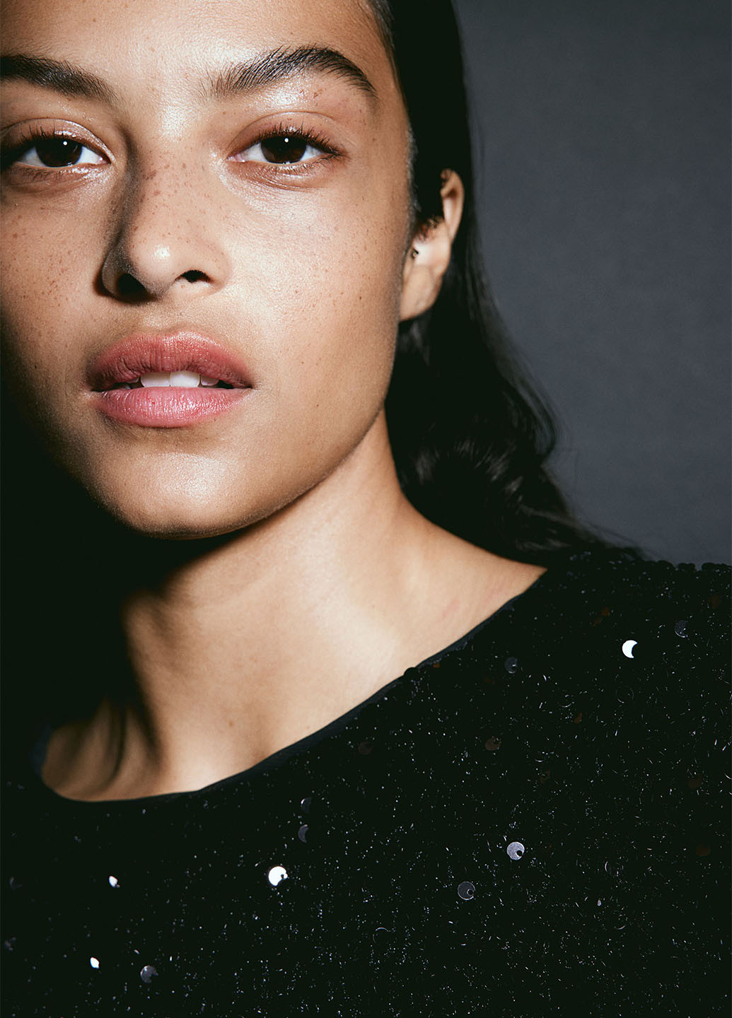 Чорна коктейльна сукня H&M однотонна