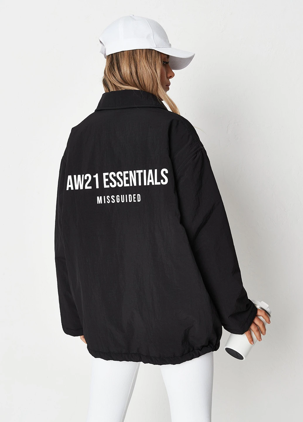 Чорна демісезонна куртка Missguided