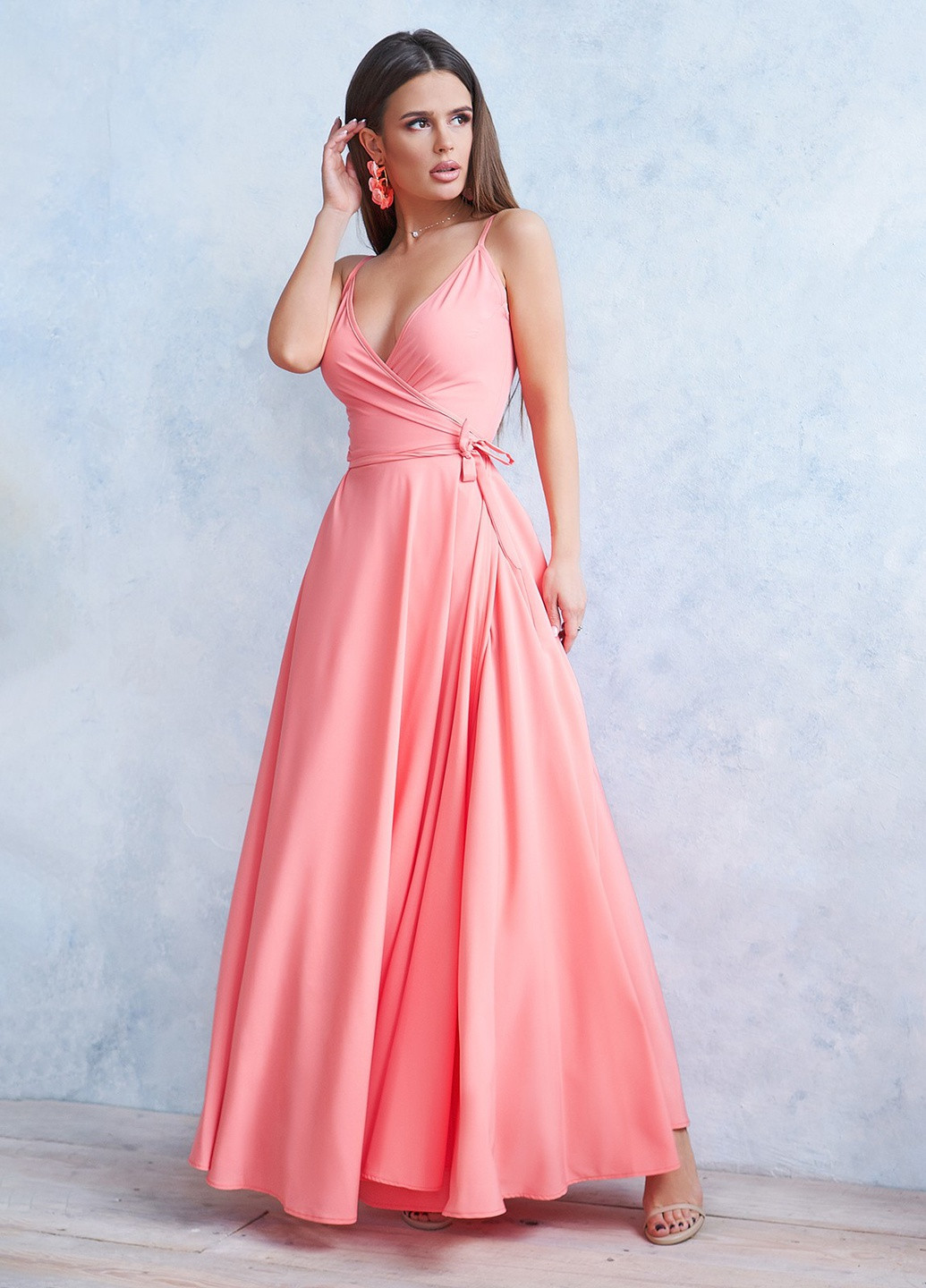 Рожева повсякденний сукня жіноча на запах ISSA PLUS однотонна