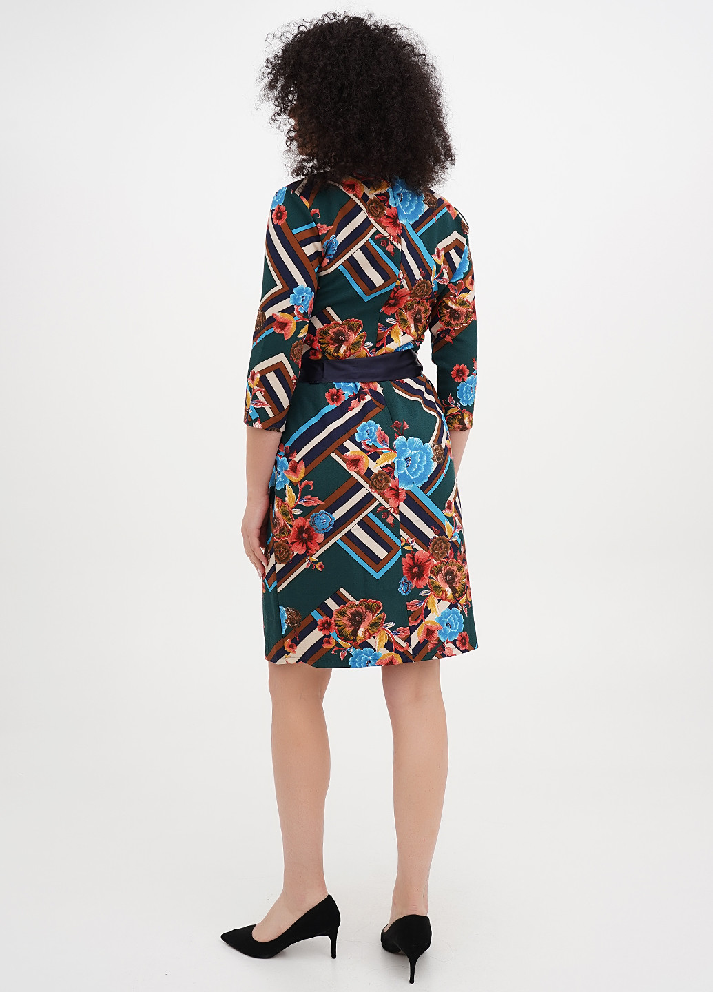 Темно-зеленое кэжуал платье футляр Imperial с цветочным принтом