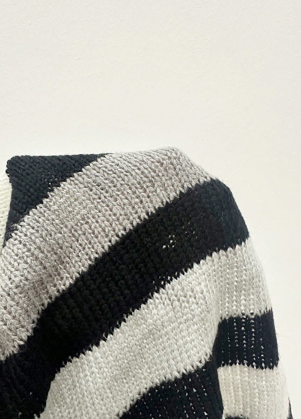 Комбинированный демисезонный джемпер джемпер SHEIN