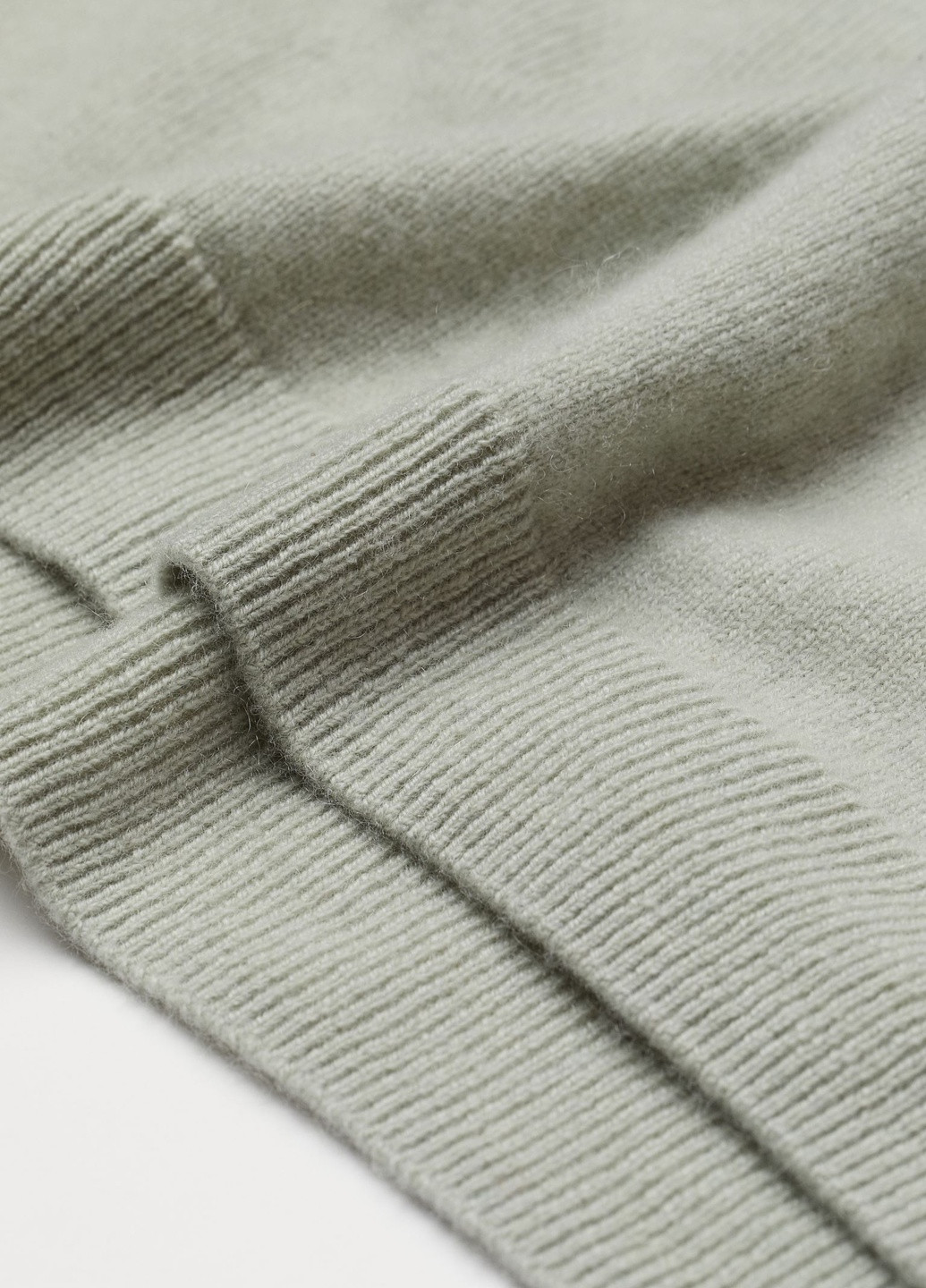 Фісташковий зимовий светр кашеміровий H&M