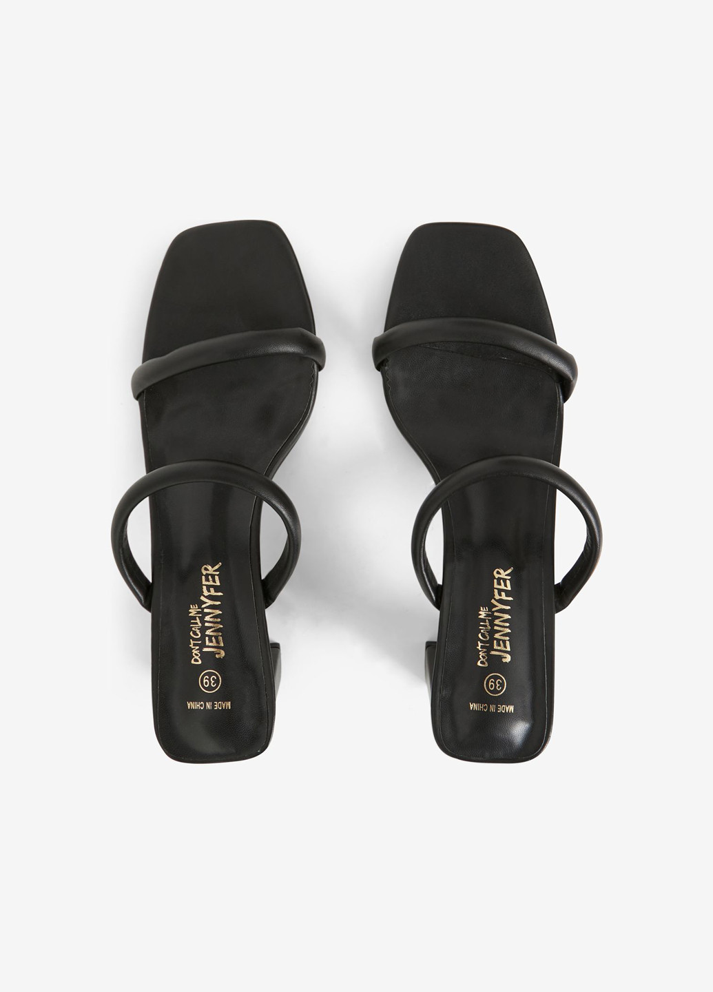 Черные шлепанцы Jennyfer
