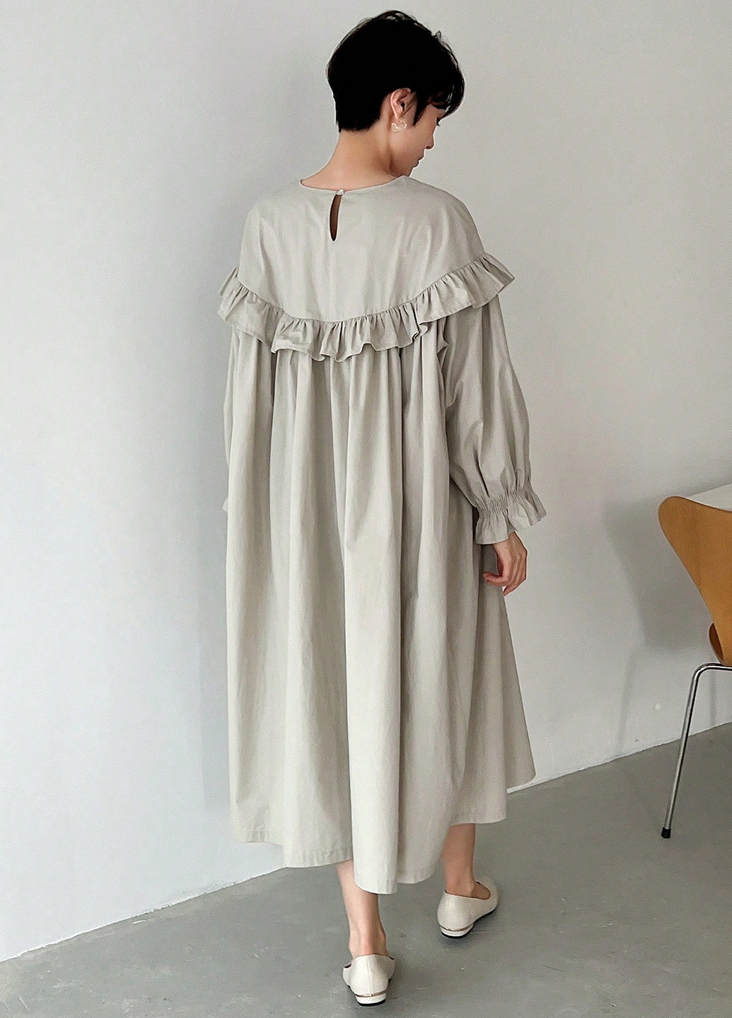 Сіро-бежева кежуал сукня оверсайз SHEIN однотонна