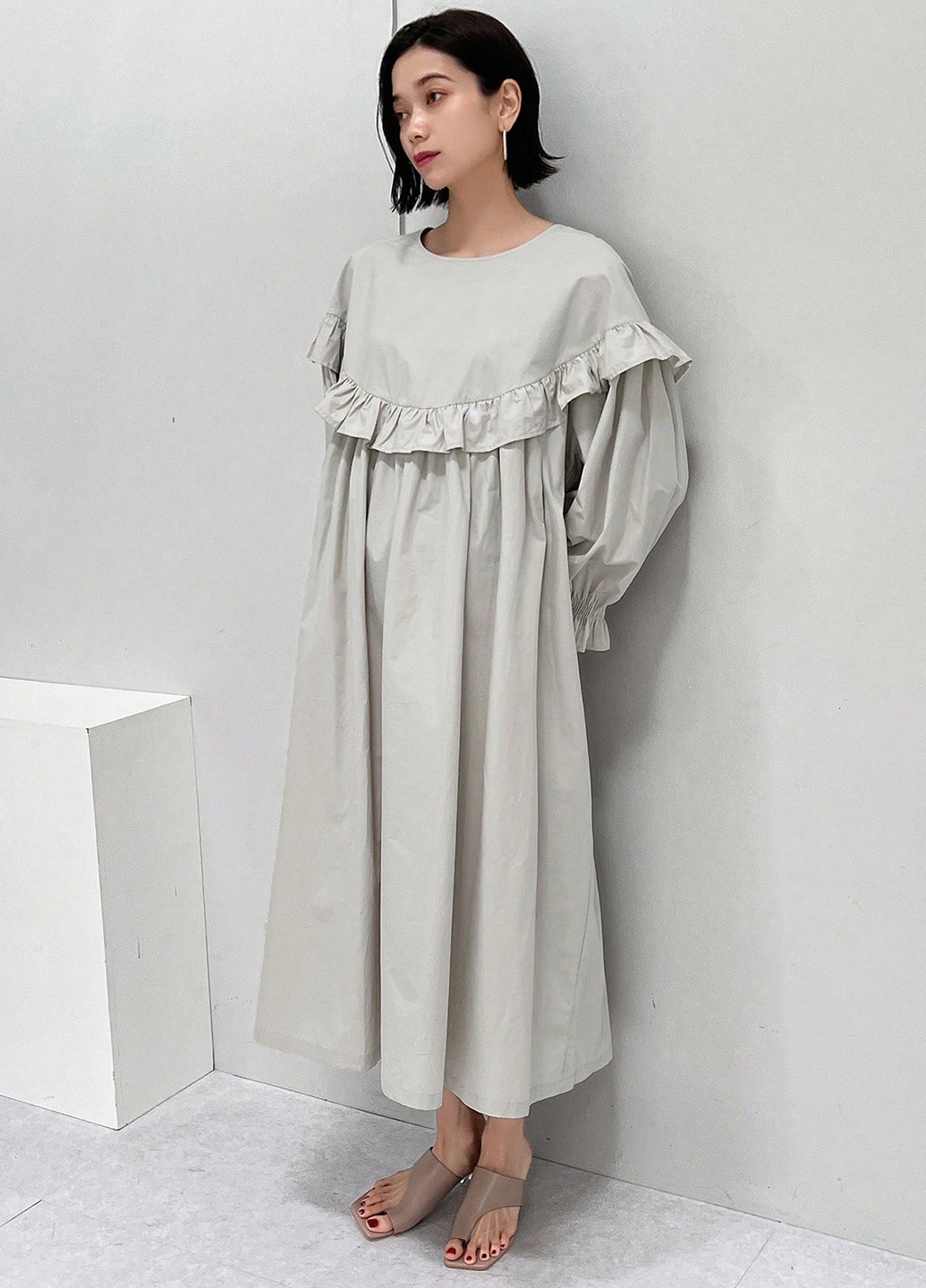 Сіро-бежева кежуал сукня оверсайз SHEIN однотонна