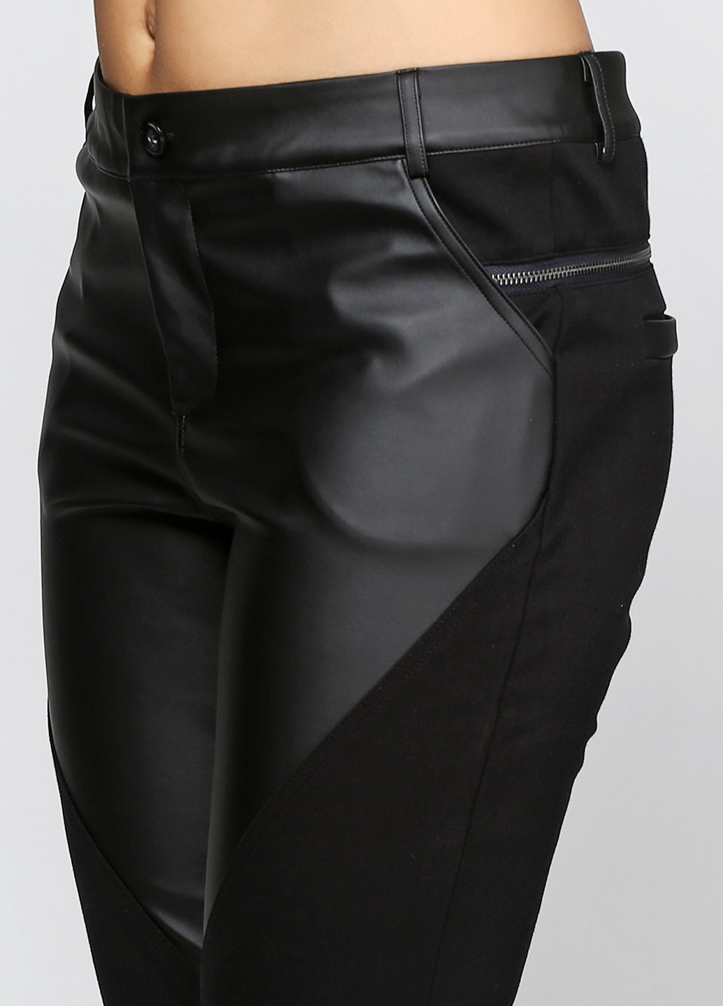Черные кэжуал демисезонные зауженные брюки NU