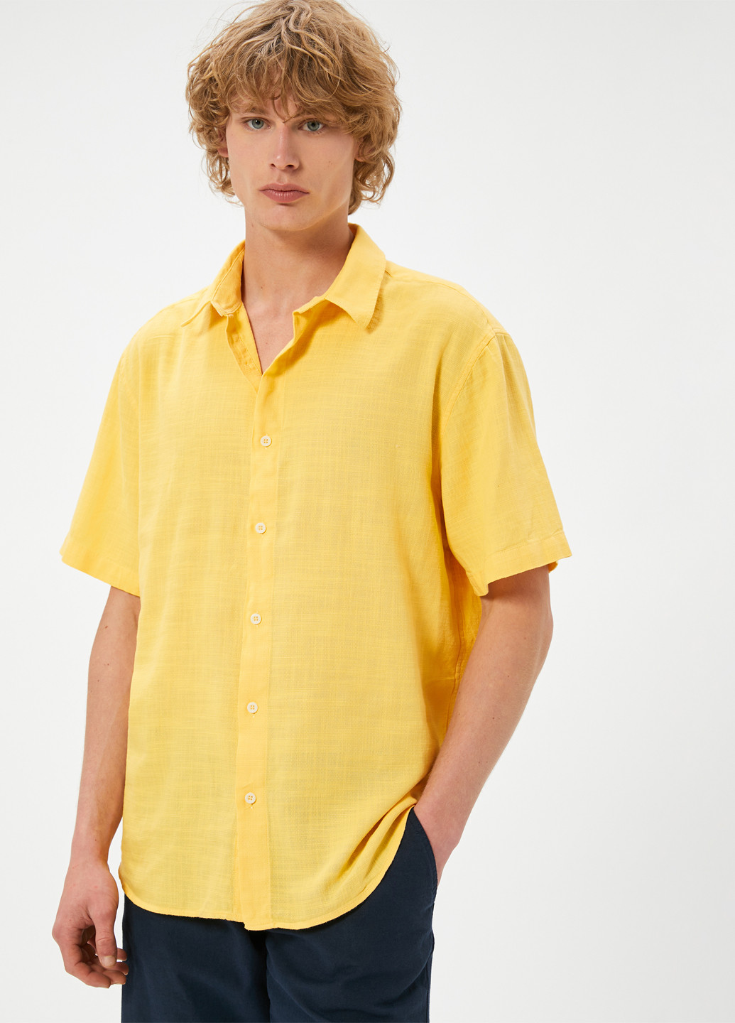 Желтая кэжуал рубашка однотонная KOTON