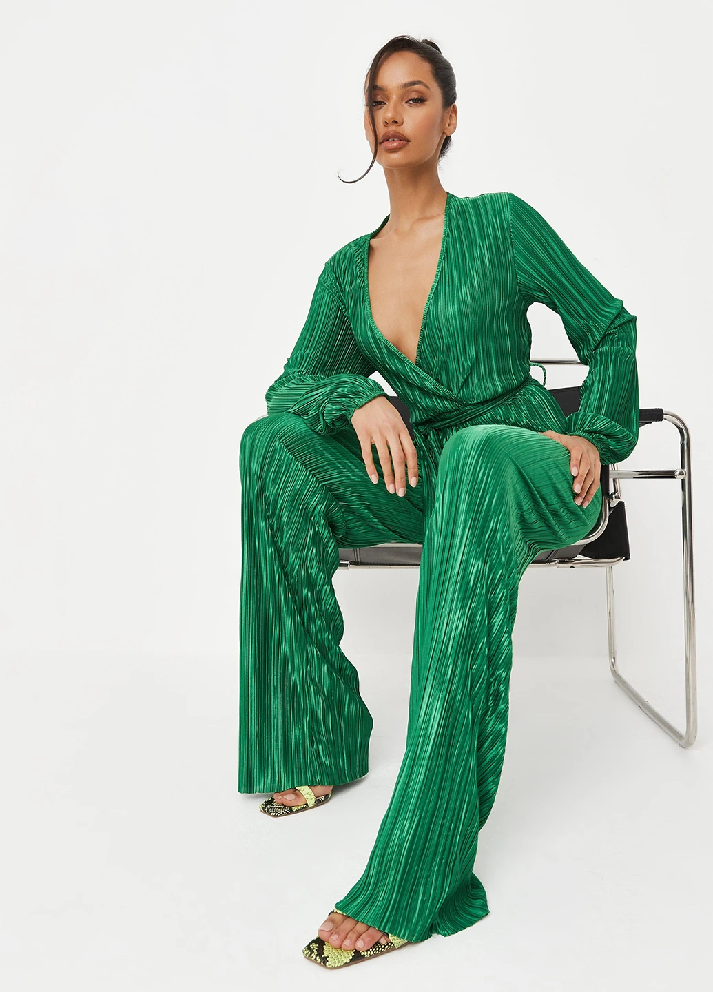 Комбинезон Missguided комбинезон-брюки однотонный зелёный кэжуал полиэстер