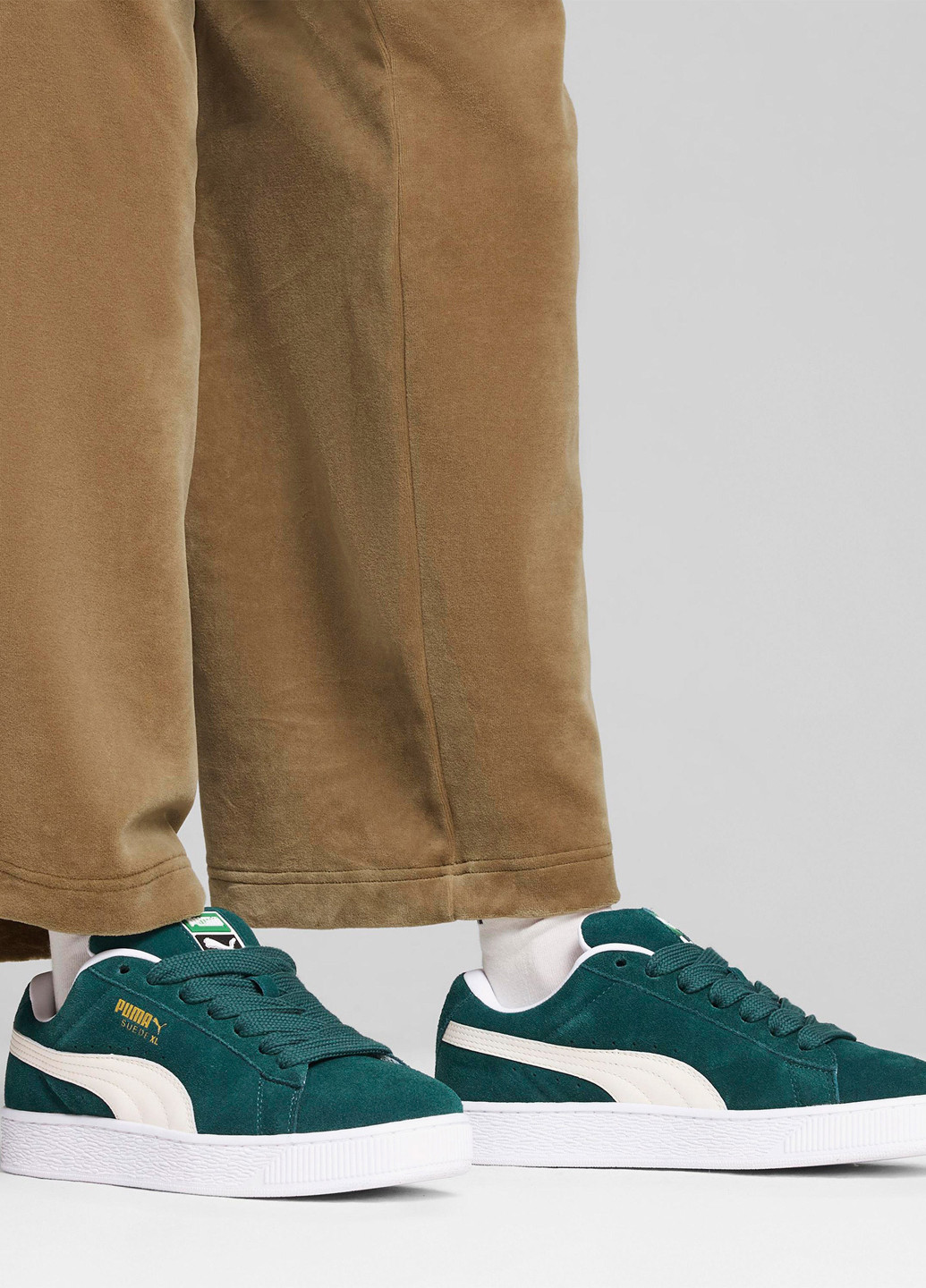Темно-зеленые всесезонные кроссовки Puma SUEDE XL