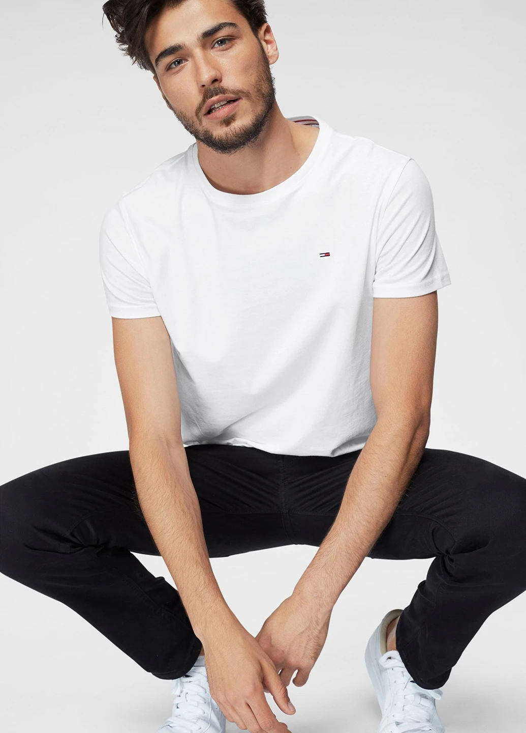 Белая футболка Tommy Jeans