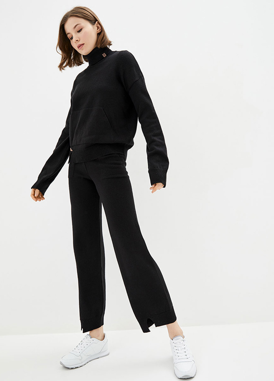 Костюм (свитер, брюки) Sewel однотонный чёрный кэжуал