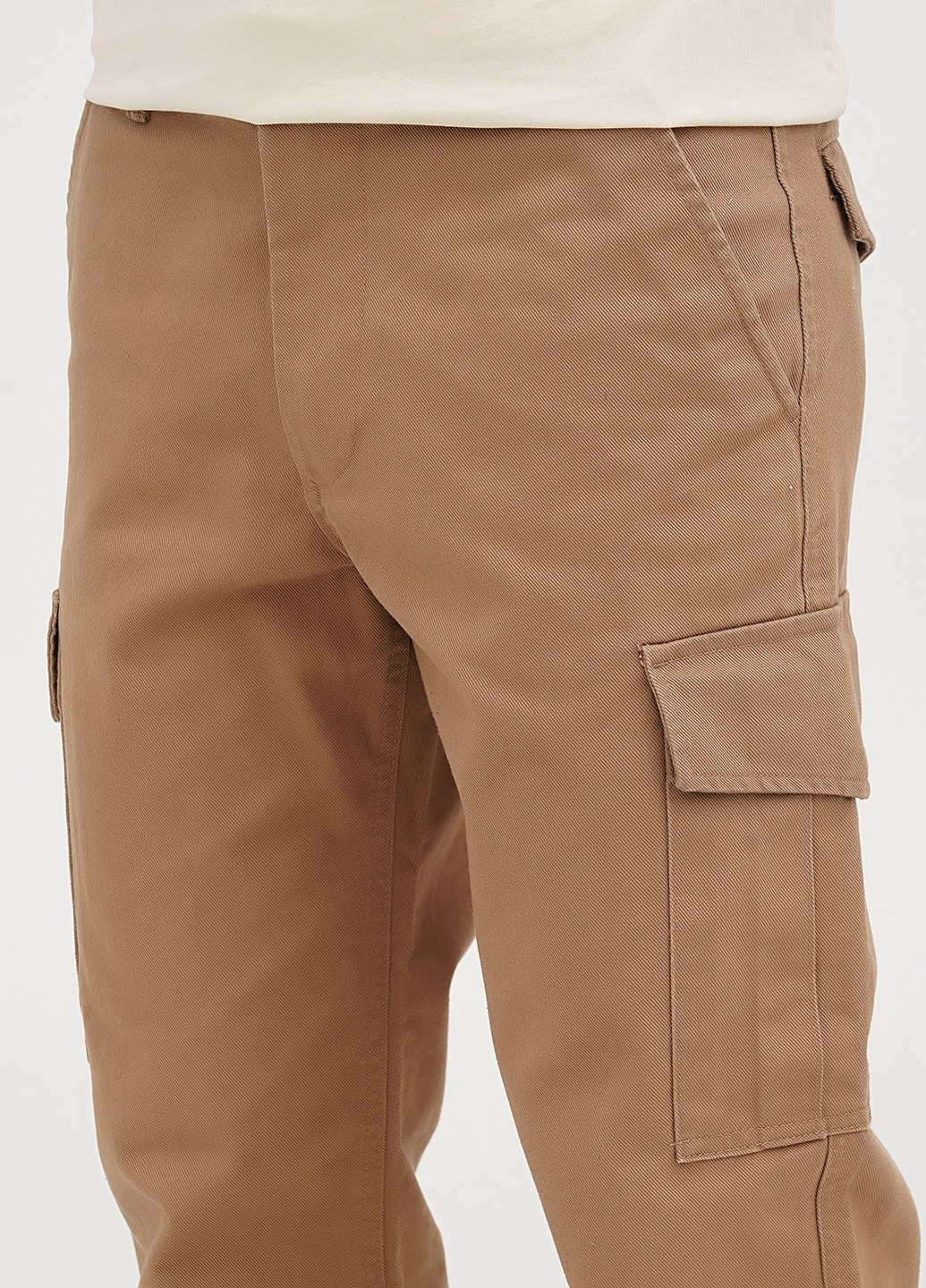 Светло-коричневые кэжуал демисезонные зауженные, карго брюки H&M