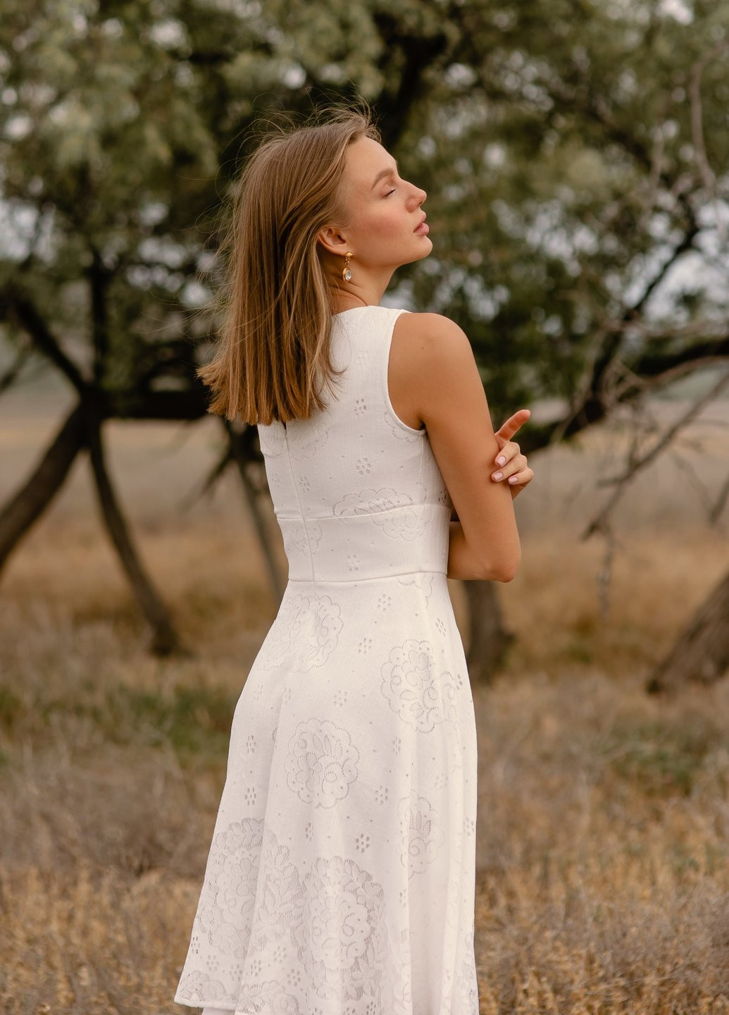 Белое повседневный белое кружевное платье Gepur однотонное